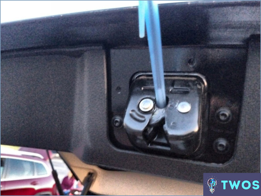 Cómo apagar las luces interiores en el coche?