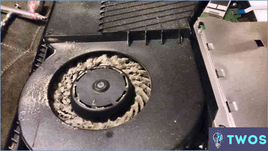 ¿Cómo limpiar el ventilador en una Ps4?