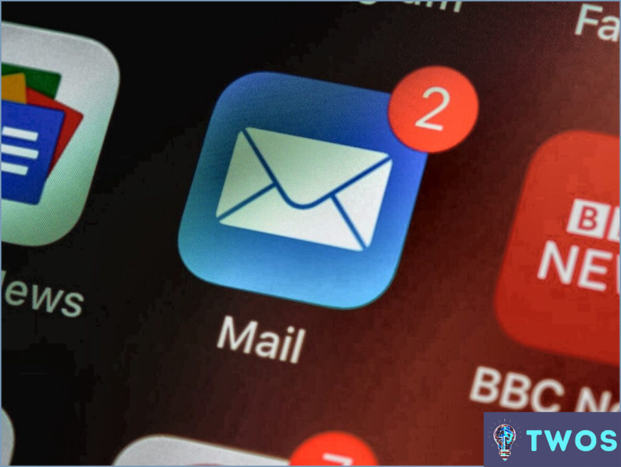 ¿Puedo recuperar correos electrónicos eliminados permanentemente de Hotmail?