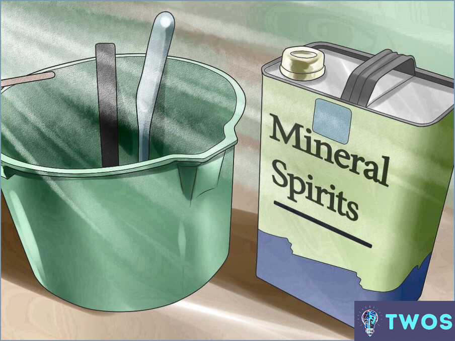 ¿Cómo limpiar el alcohol mineral?