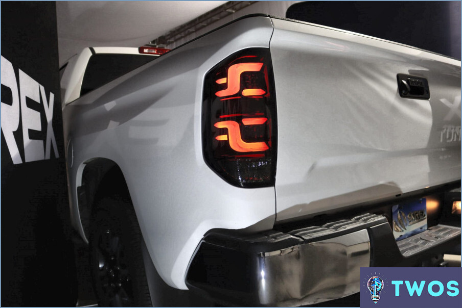 ¿Cómo instalar luces traseras LED en el coche?