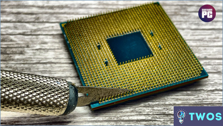 ¿Cómo limpiar la pasta térmica de los pines de la CPU?