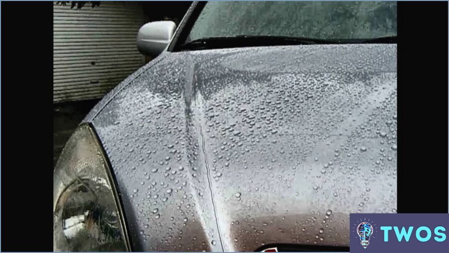 Cómo quitar el polvo de carril de la pintura del coche?